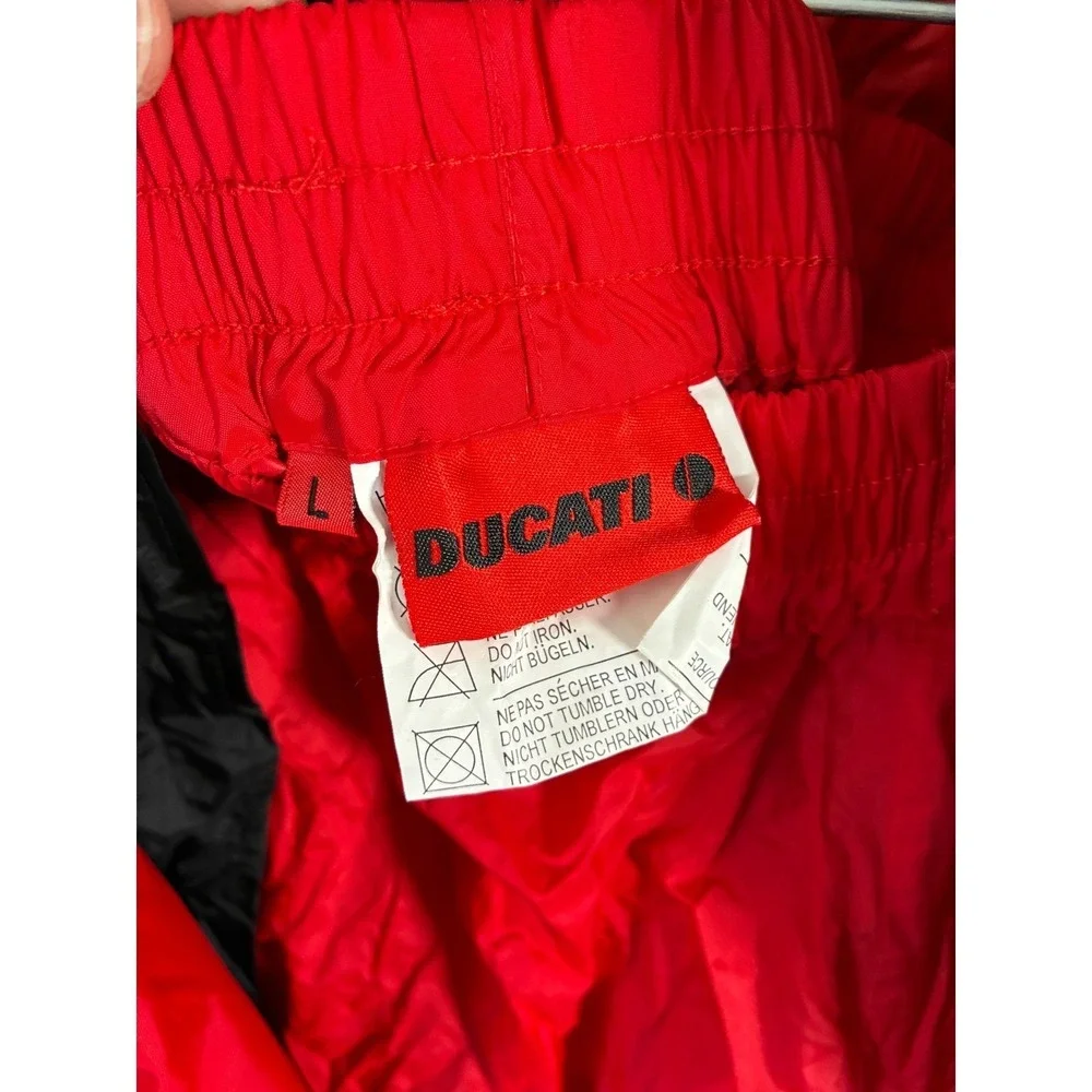 Ducati Corse Mens Red Black Nylon Rain Suit Jacket and Pants Set Size Large